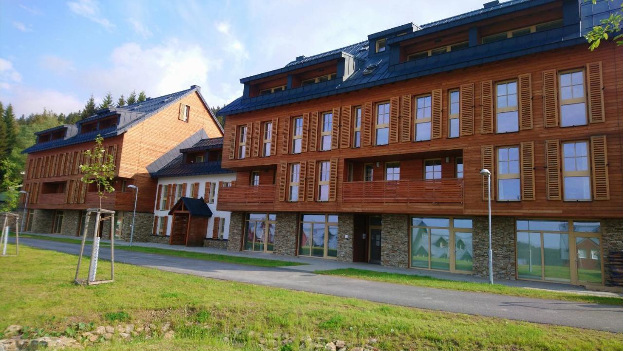 Apartman Horni Misecky - Luxusni Ubytovani Pro Dve Rodiny S Detmi Extérieur photo